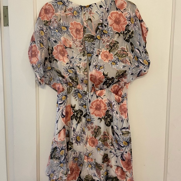 Floral ASTR dress - Picture 3 of 7